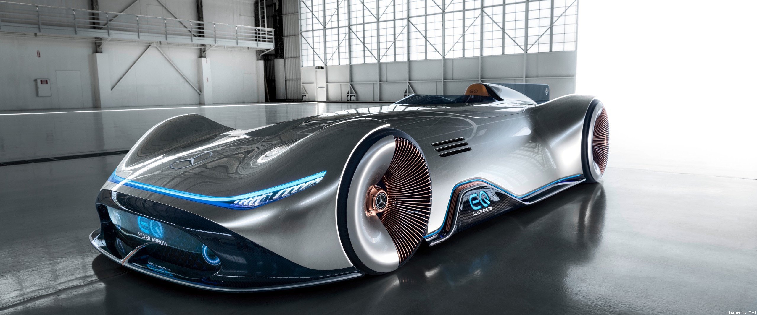 Mercedes Vision EQ Silver Arrow Concept Özellikleri