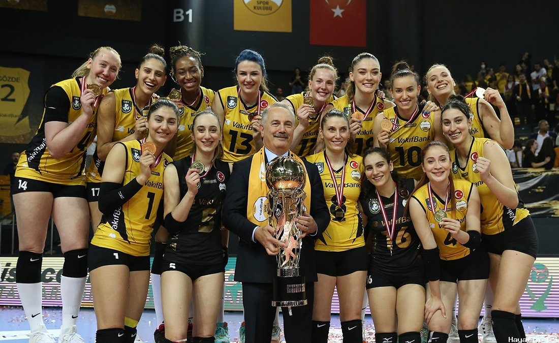 VakıfBank - Fenerbahçe Opet maç sonucu: 3-0 Şampiyon VakıfBank