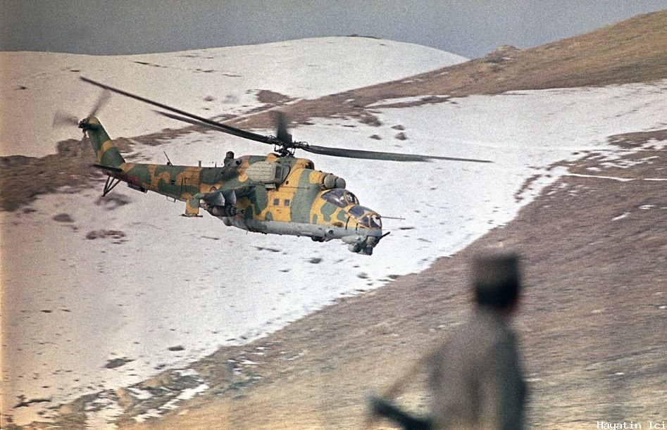 Sovyet - Afgan Savaşı ( 1979 - 1989 )