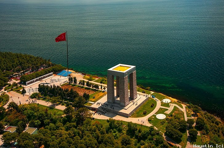 Çanakkale Şehitleri Anıtı