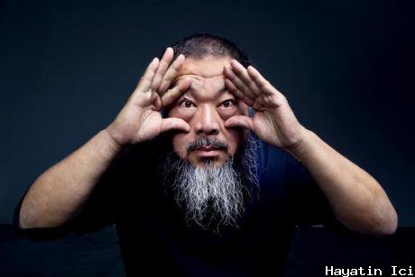 'Ai Weiwei, İnsanlığın Peşinde'
