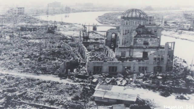 Hiroşima ve Nagasaki'ye Atom Bombası Atılması