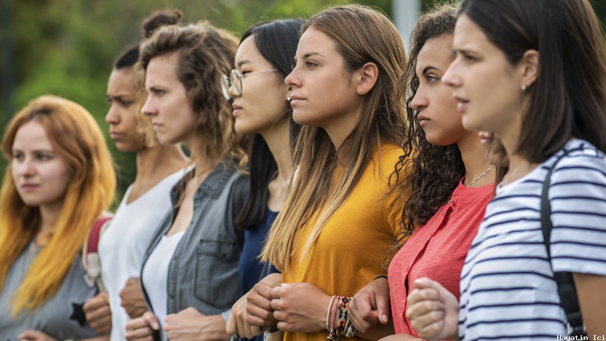 Müfredatta neden feminizm öğretilmeli?