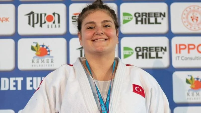 Gençler Dünya Judo Şampiyonasında gümüş madalya