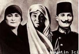 Atatürk'ün annesi Zübeyde hanım'ın hayatı